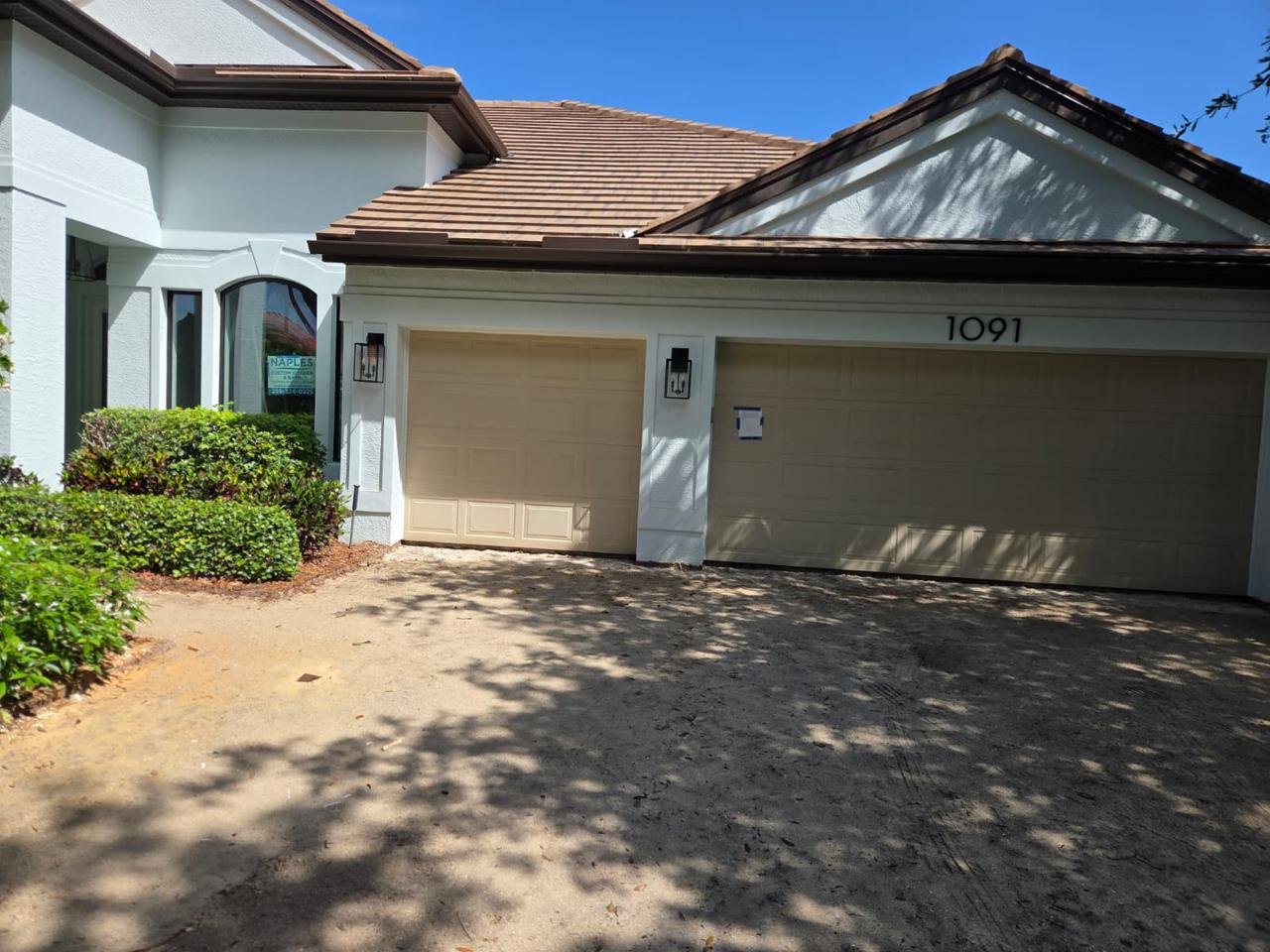 Modern garage door detail
